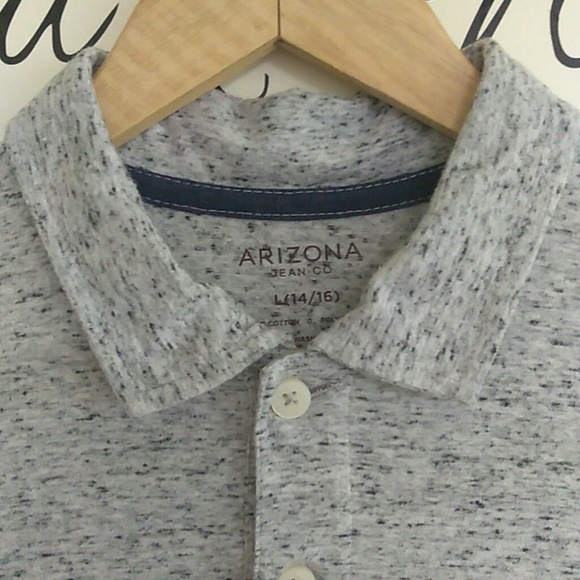 2 for 1 boys T-shirts great condition both size L - Picture 11 of 14